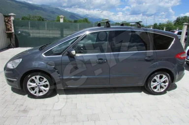 FORD S-MAX 2.0 TDCI 103kw AVTOMATIK 2014god "AVTOCENTAR"