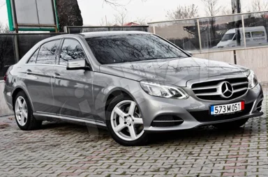 Mercedes Benz E 250 4matik