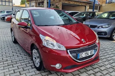 PEUGEOT 208 1.4.e-hdi